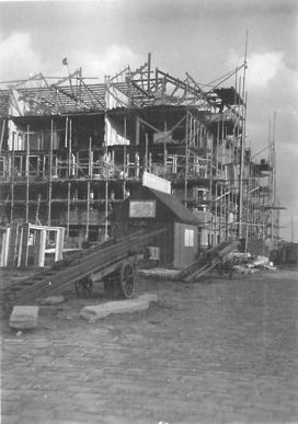 Blankevoort in aanbouw in 1931 Boekhandel Blankevoort